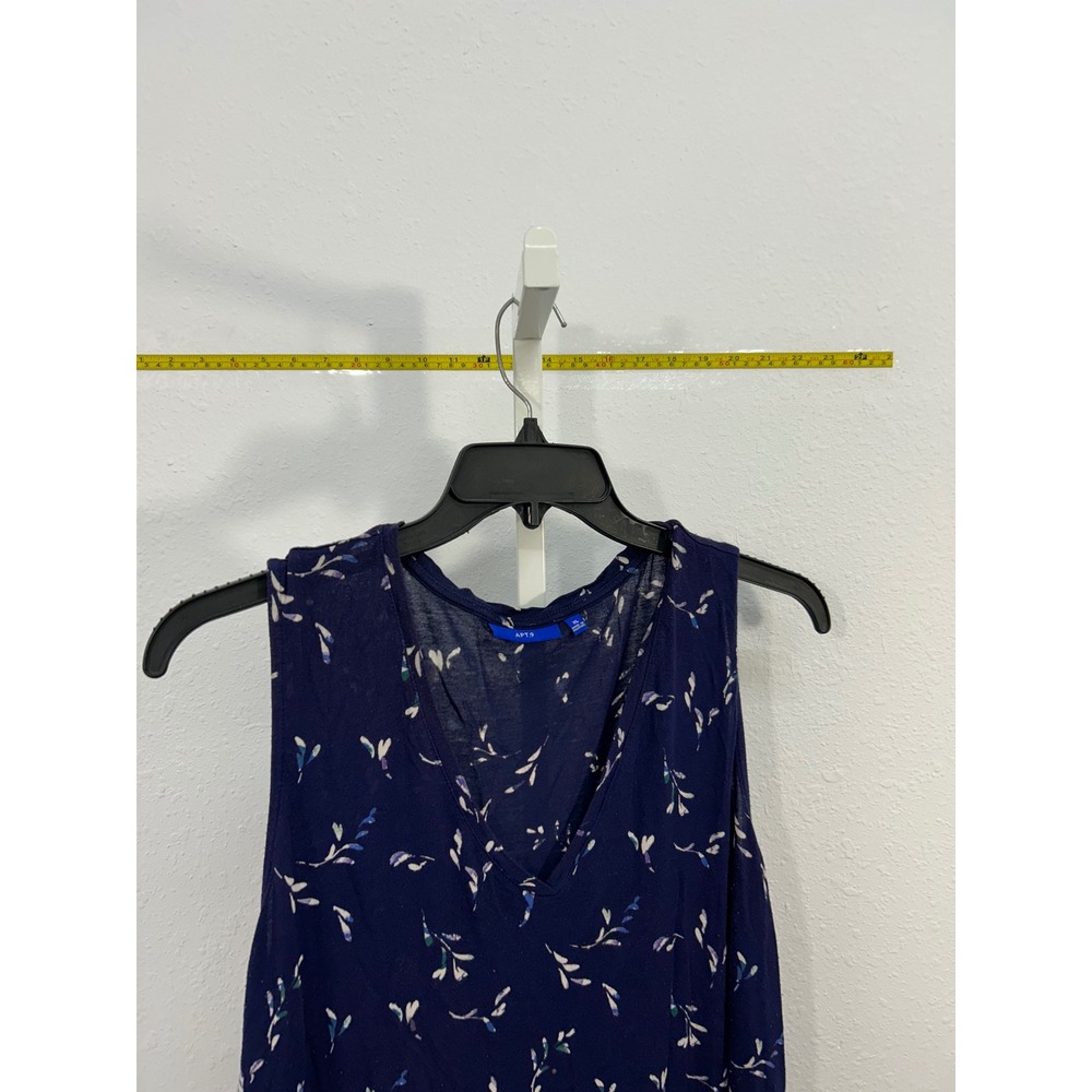 Apt. 9 Womens XL Navy Blue Floral Sleeveless V-Neck Blouse Tank Top - Picture 2 of 4